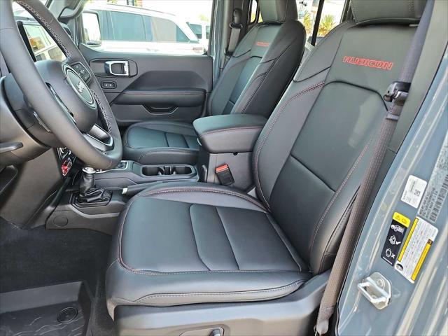 new 2025 Jeep Wrangler car, priced at $54,923