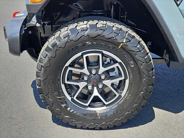 new 2025 Jeep Wrangler car, priced at $54,923