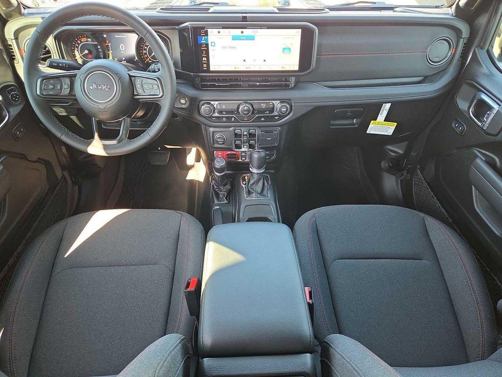 new 2025 Jeep Wrangler car, priced at $46,705