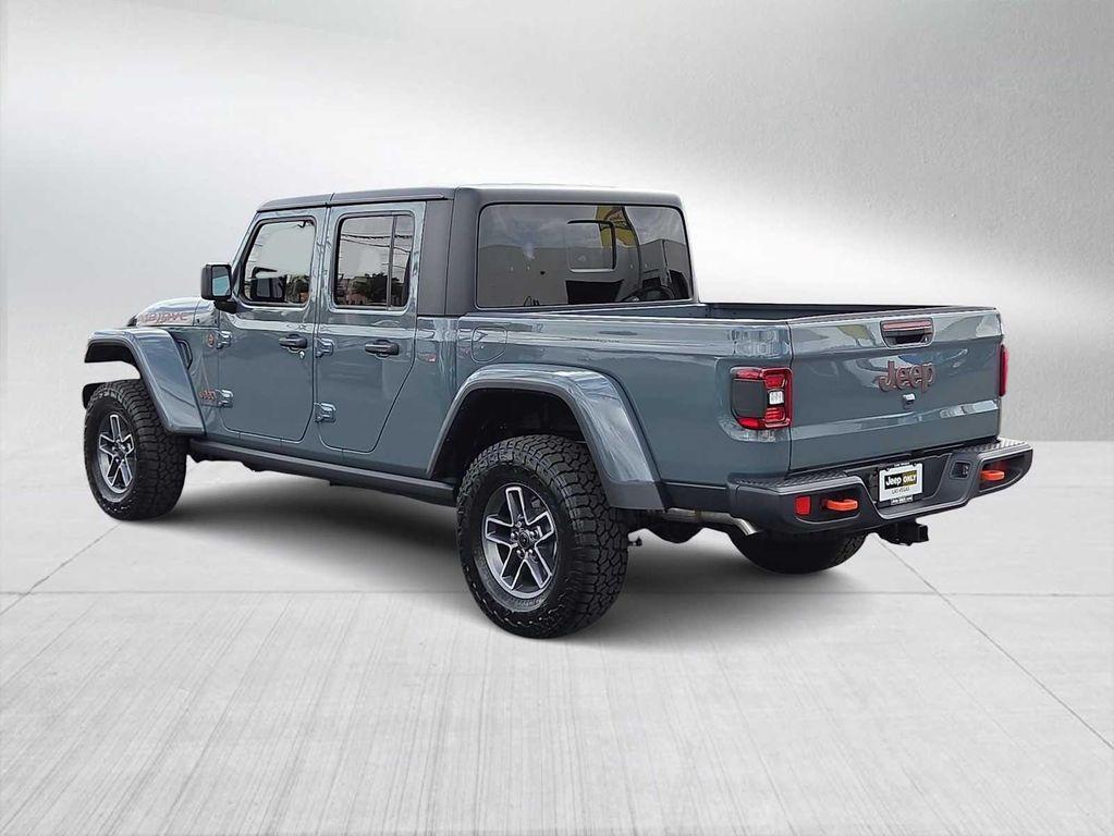new 2025 Jeep Gladiator car, priced at $45,680