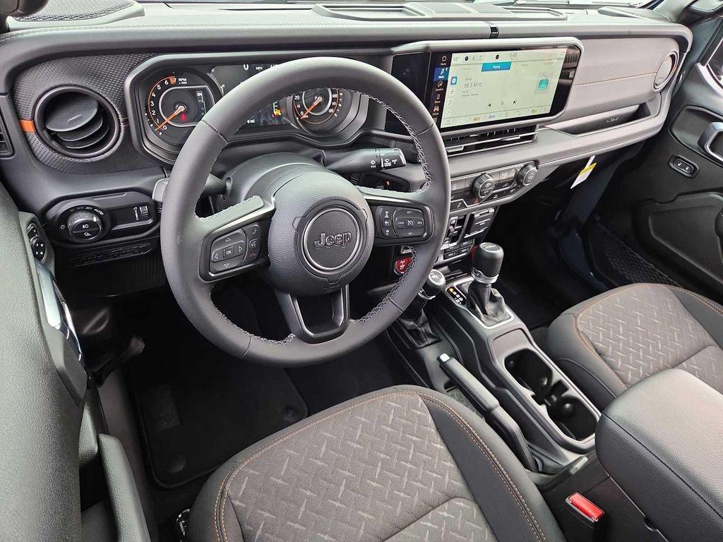 new 2025 Jeep Gladiator car, priced at $45,680