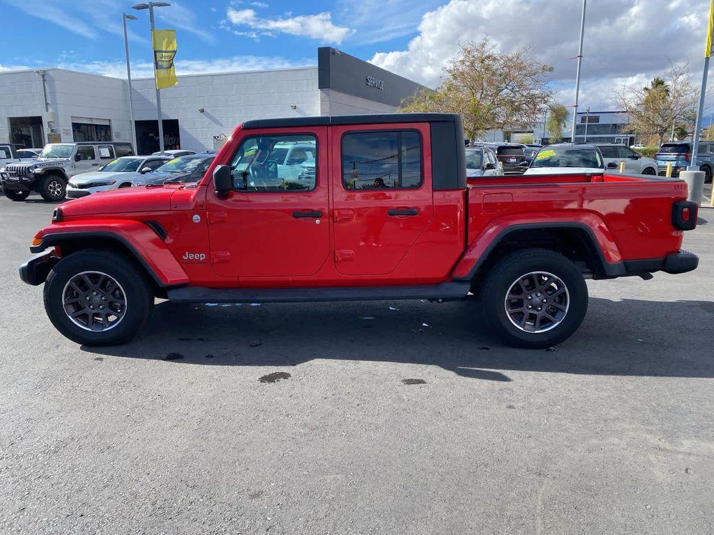 used 2021 Jeep Gladiator car, priced at $30,000