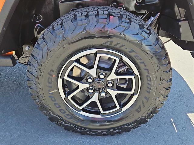 new 2025 Jeep Wrangler car, priced at $55,223