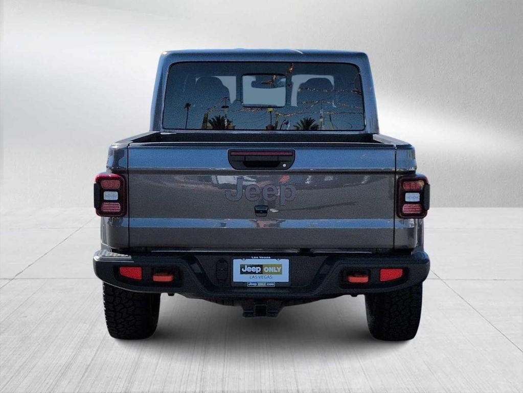 new 2025 Jeep Gladiator car, priced at $46,430