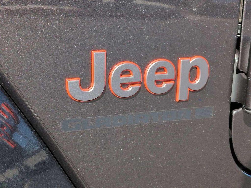 new 2025 Jeep Gladiator car, priced at $46,430