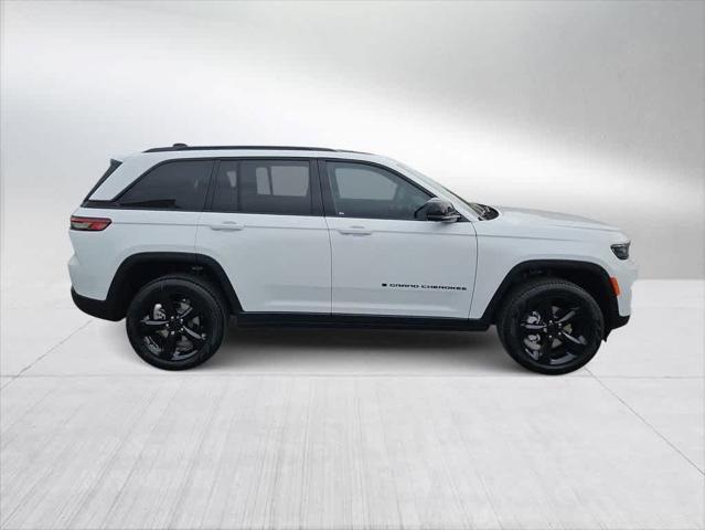 new 2025 Jeep Grand Cherokee car, priced at $52,865