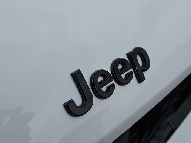 new 2025 Jeep Grand Cherokee car, priced at $52,865