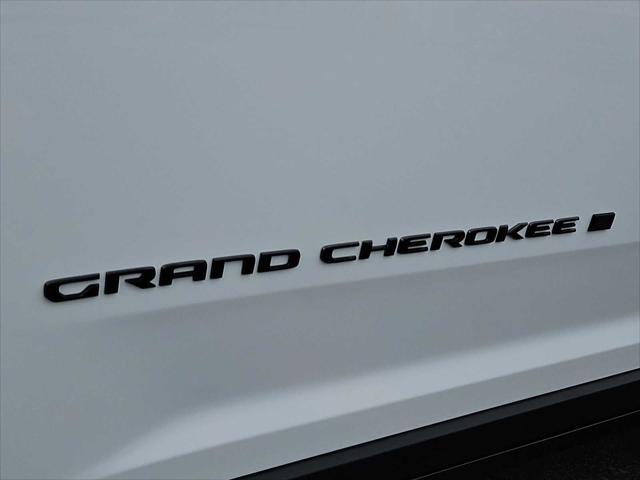 new 2025 Jeep Grand Cherokee car, priced at $52,865