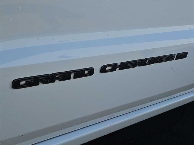 used 2021 Jeep Grand Cherokee car, priced at $27,500