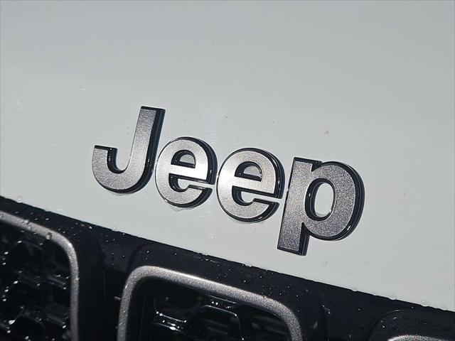 used 2021 Jeep Grand Cherokee car, priced at $27,500