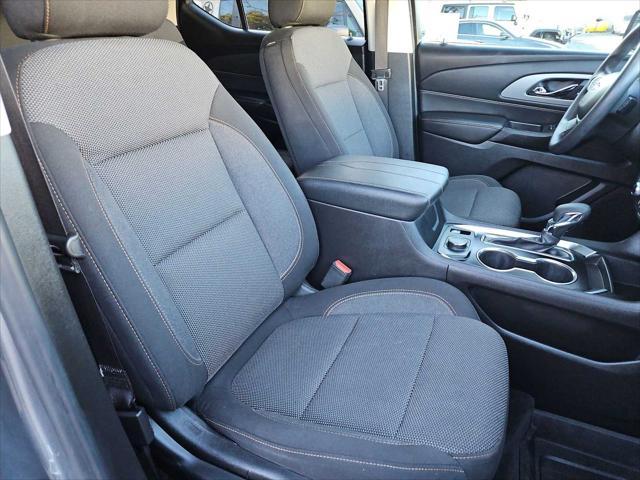 used 2021 Chevrolet Traverse car, priced at $22,000