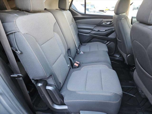 used 2021 Chevrolet Traverse car, priced at $22,000