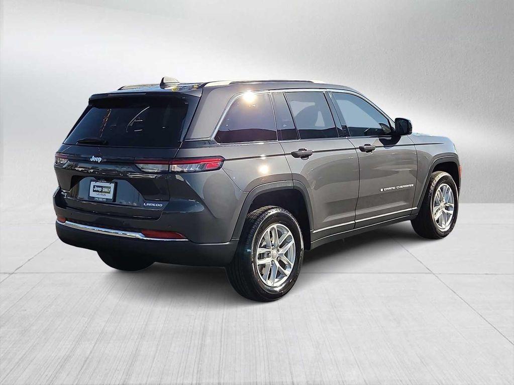 new 2025 Jeep Grand Cherokee car, priced at $34,920