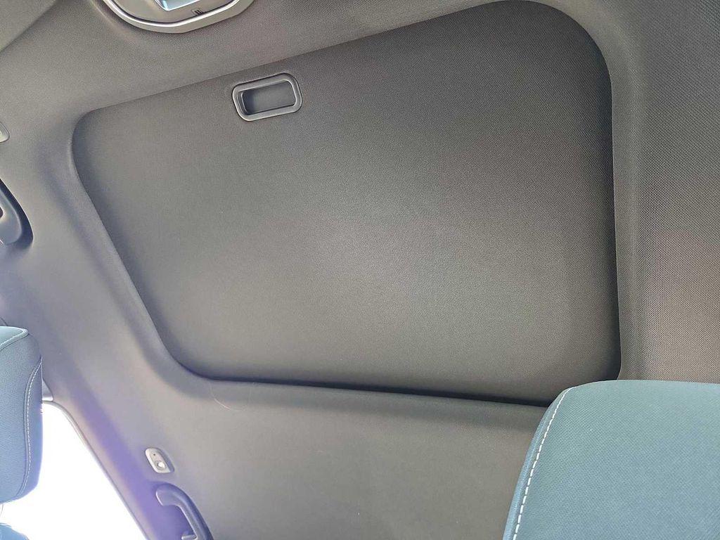 new 2025 Jeep Grand Cherokee car, priced at $34,920