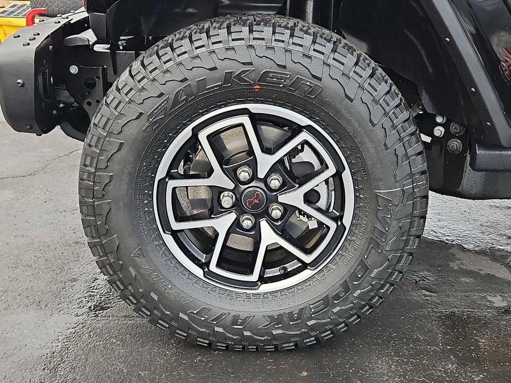 new 2026 Jeep Gladiator car, priced at $61,815