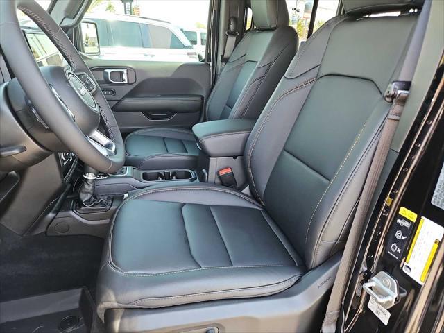 new 2025 Jeep Wrangler car, priced at $50,922
