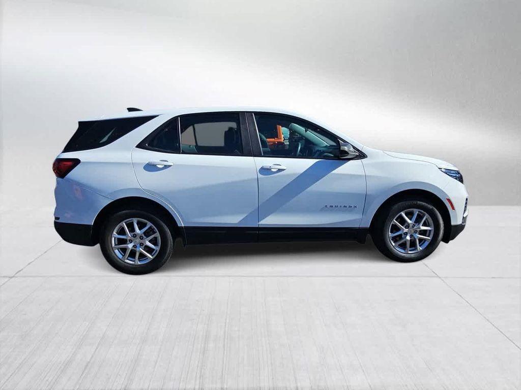 used 2022 Chevrolet Equinox car, priced at $18,500