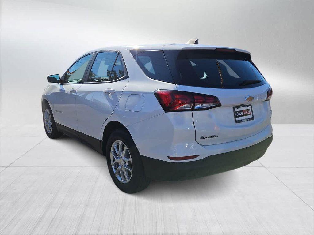 used 2022 Chevrolet Equinox car, priced at $18,500