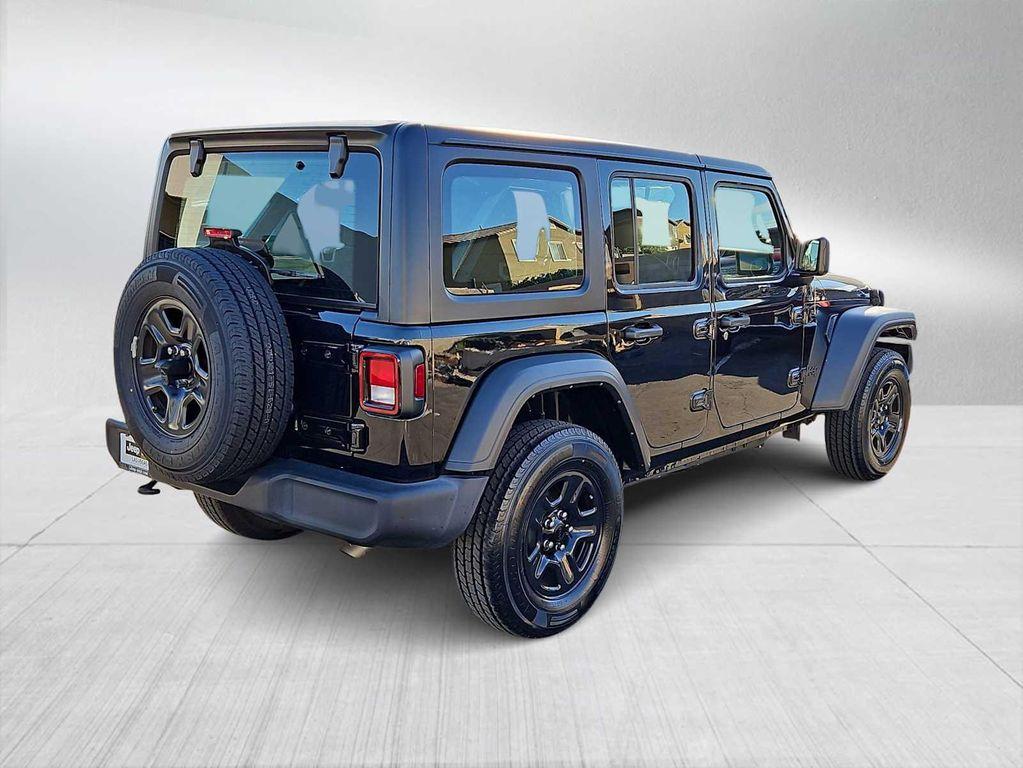 used 2022 Jeep Wrangler Unlimited car, priced at $27,000