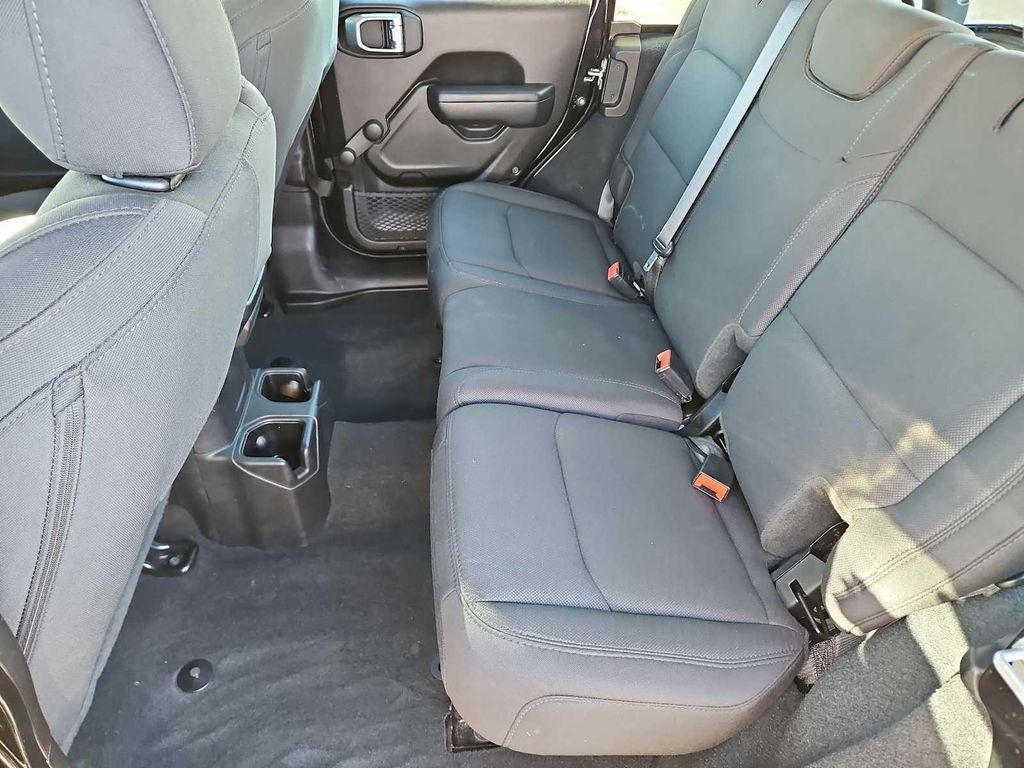 used 2022 Jeep Wrangler Unlimited car, priced at $27,000