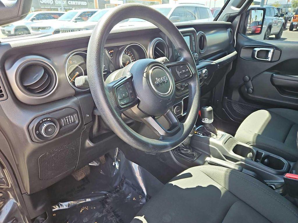 used 2021 Jeep Wrangler Unlimited car, priced at $27,500
