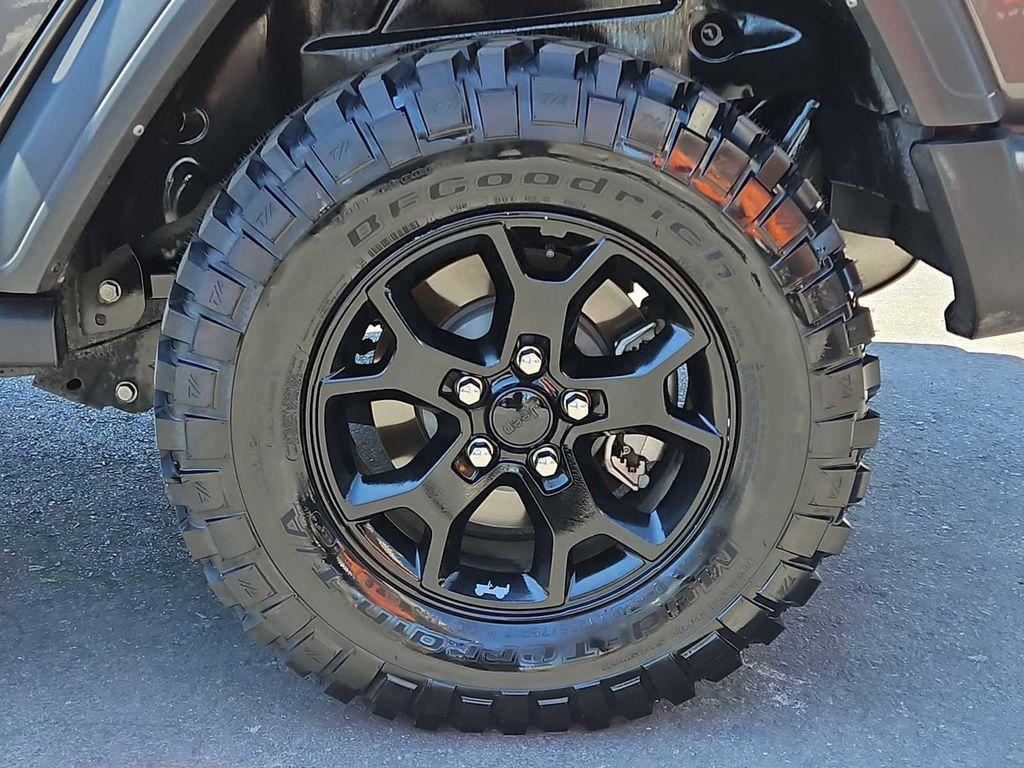 used 2021 Jeep Wrangler Unlimited car, priced at $27,500