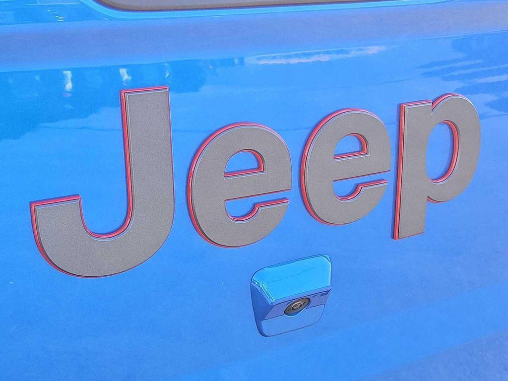 new 2025 Jeep Gladiator car, priced at $49,170