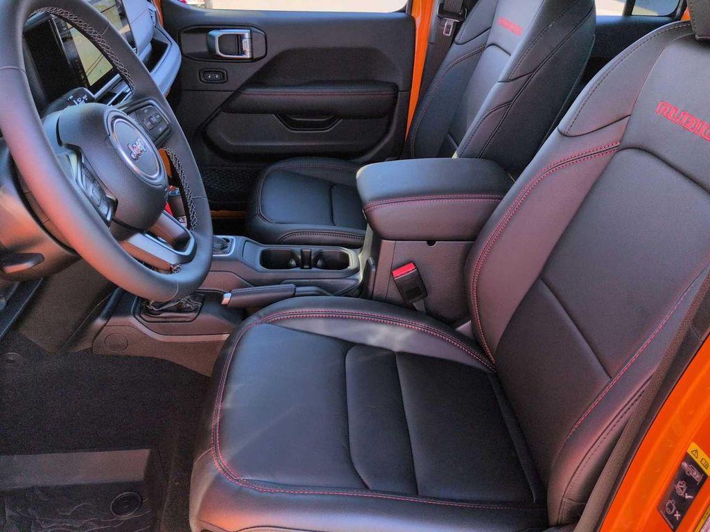 new 2025 Jeep Gladiator car, priced at $52,715