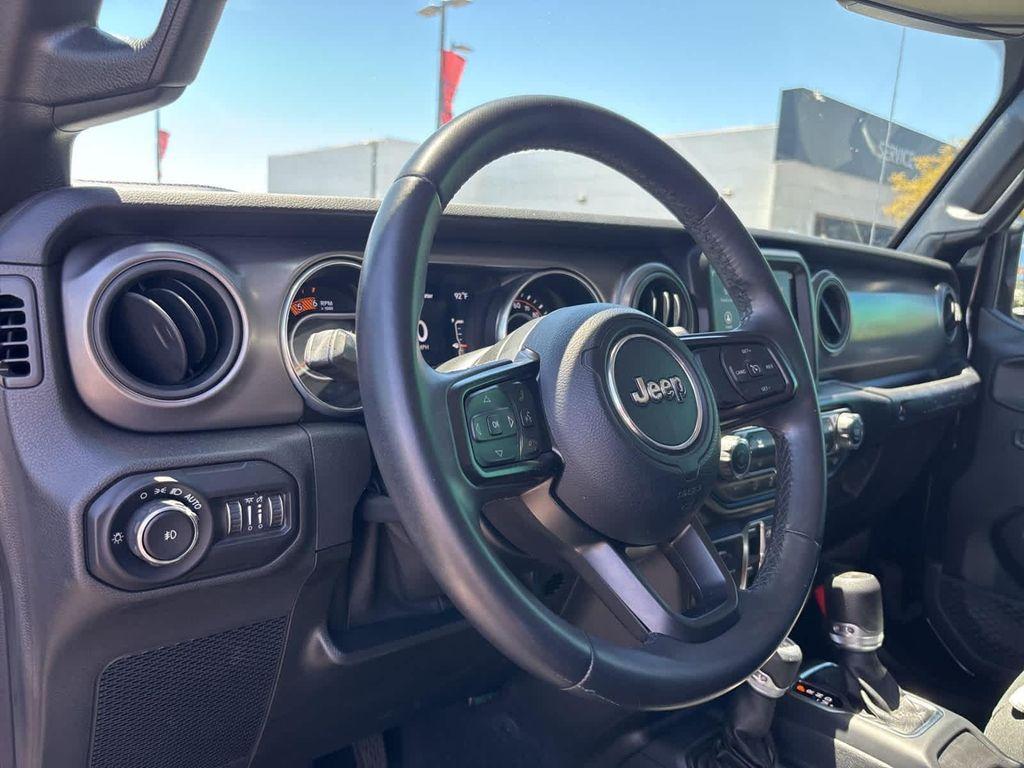 used 2021 Jeep Wrangler Unlimited car, priced at $36,000