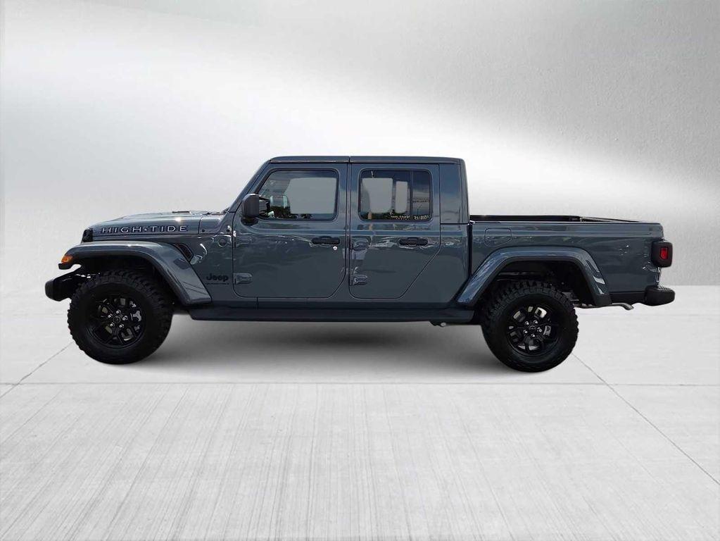 new 2025 Jeep Gladiator car, priced at $42,160