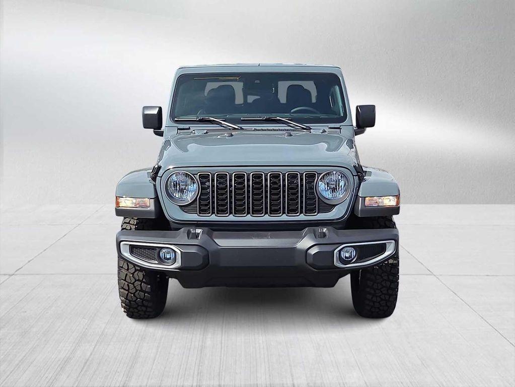 new 2025 Jeep Gladiator car, priced at $42,160