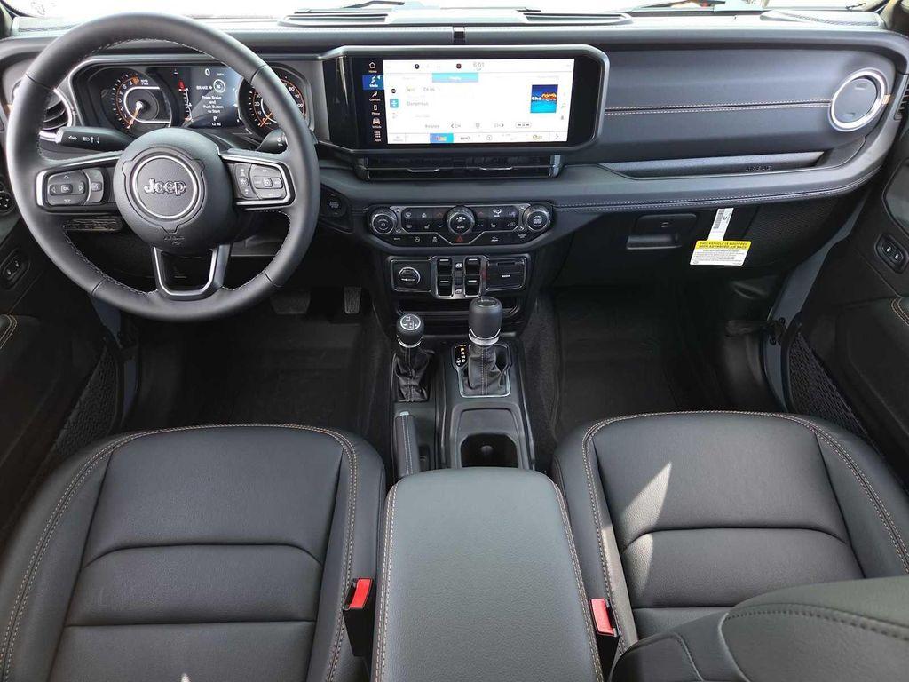 new 2025 Jeep Gladiator car, priced at $42,160