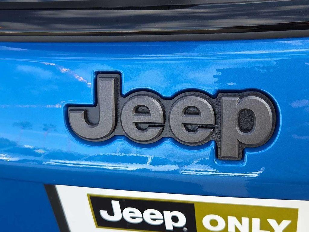 new 2026 Jeep Compass car, priced at $26,590