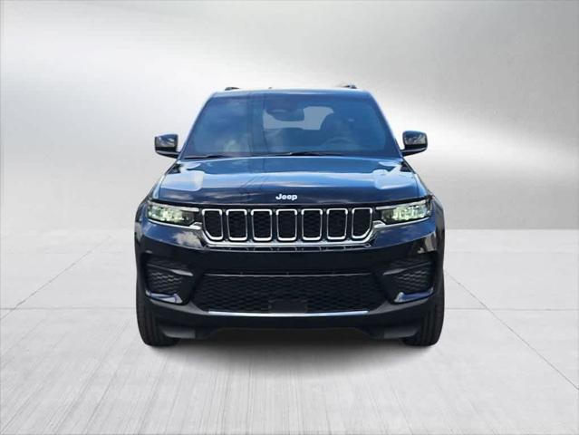 new 2025 Jeep Grand Cherokee car, priced at $41,220