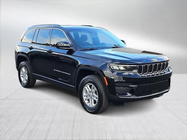 new 2025 Jeep Grand Cherokee car, priced at $41,220