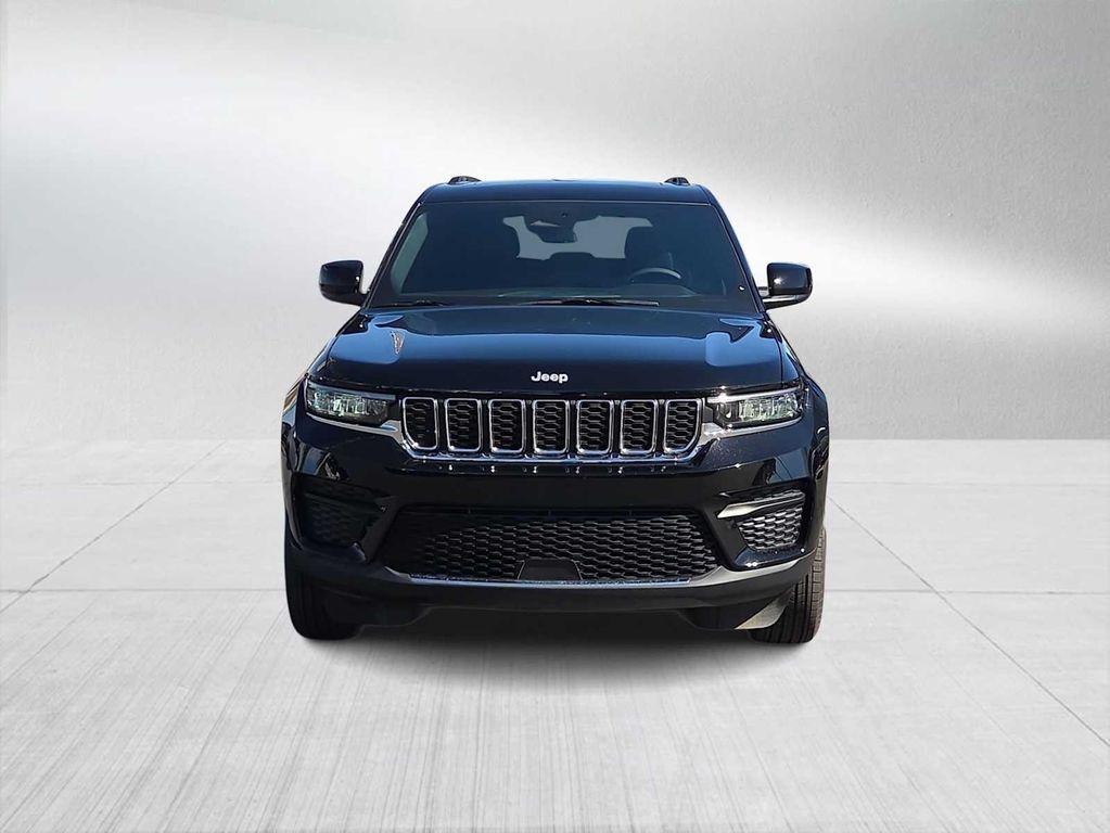 new 2025 Jeep Grand Cherokee car, priced at $32,920