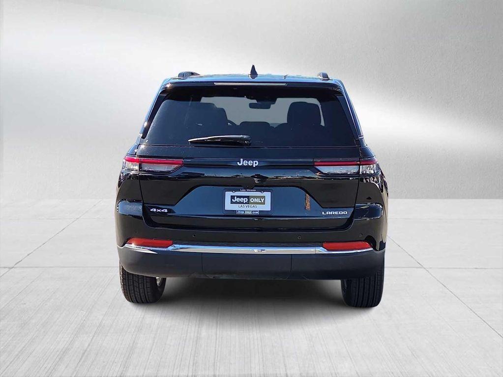 new 2025 Jeep Grand Cherokee car, priced at $32,920