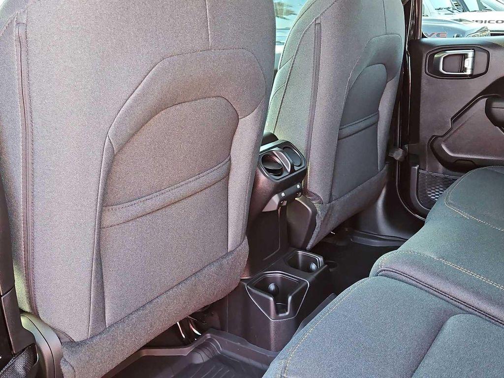 new 2025 Jeep Wrangler car, priced at $48,615