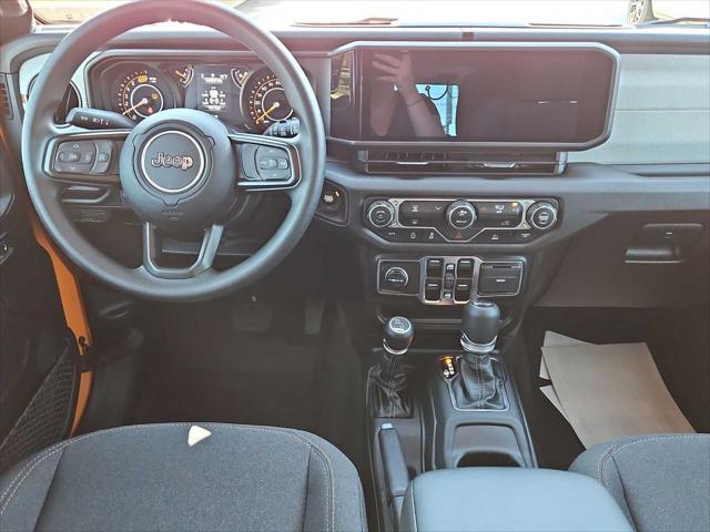 new 2025 Jeep Wrangler car, priced at $47,210