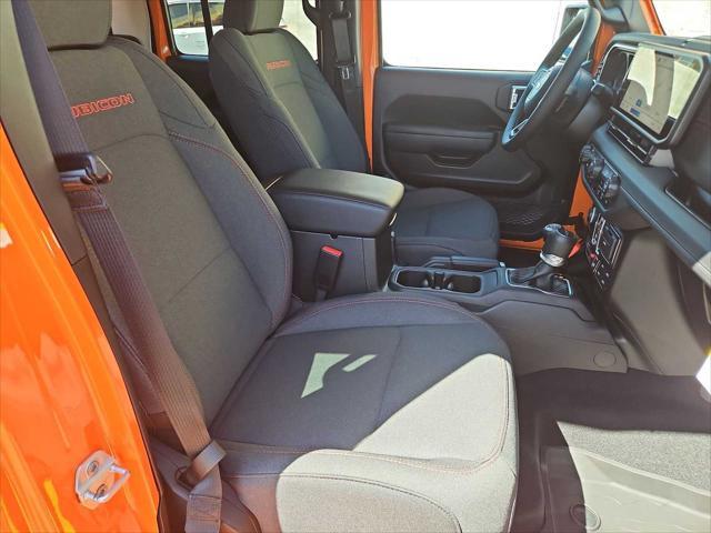 new 2025 Jeep Gladiator car, priced at $46,975