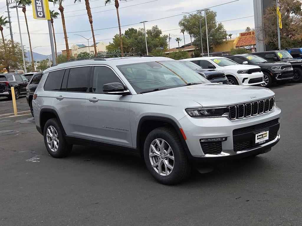 used 2022 Jeep Grand Cherokee L car, priced at $28,000
