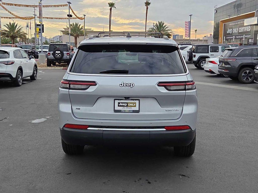 used 2022 Jeep Grand Cherokee L car, priced at $28,000