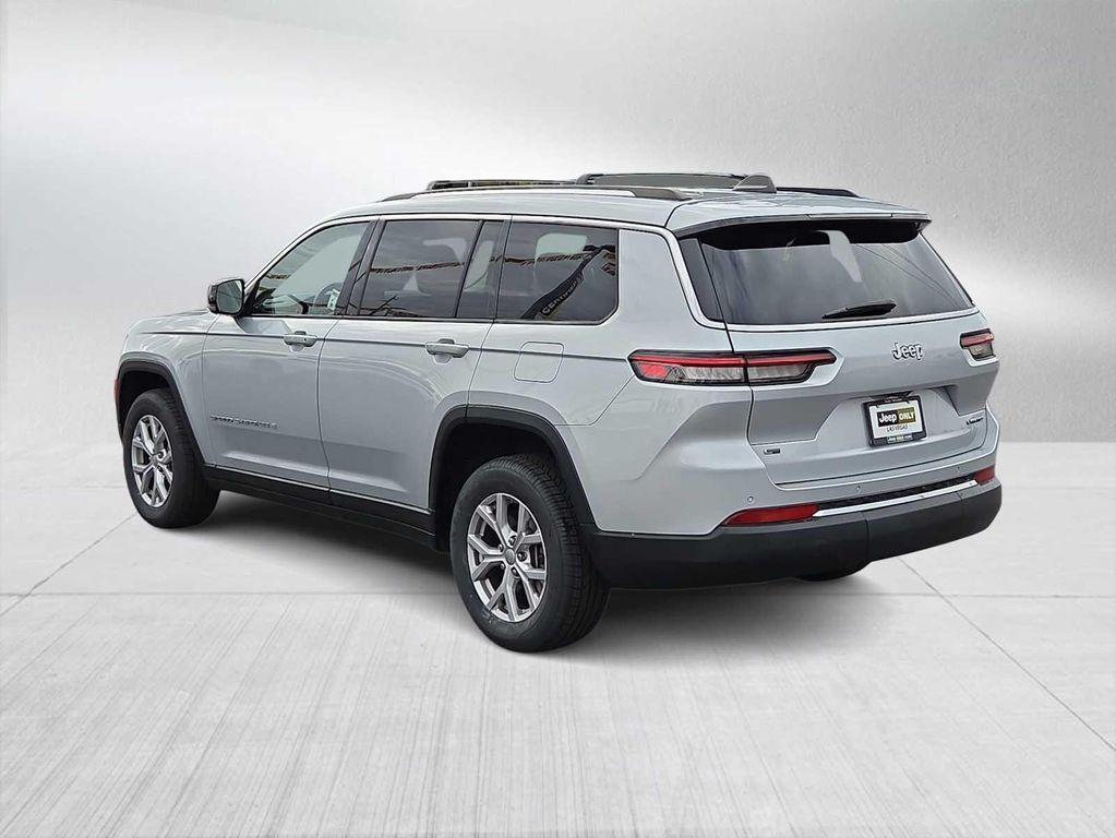 used 2022 Jeep Grand Cherokee L car, priced at $27,000