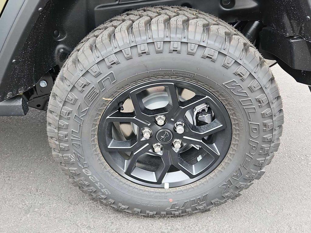 new 2025 Jeep Wrangler car, priced at $49,365