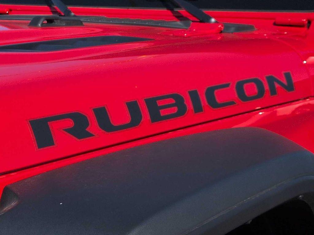 new 2025 Jeep Wrangler car, priced at $51,180