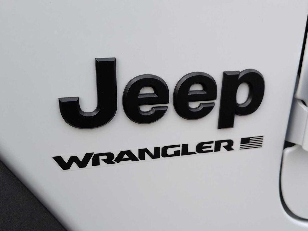 new 2026 Jeep Wrangler car, priced at $42,660