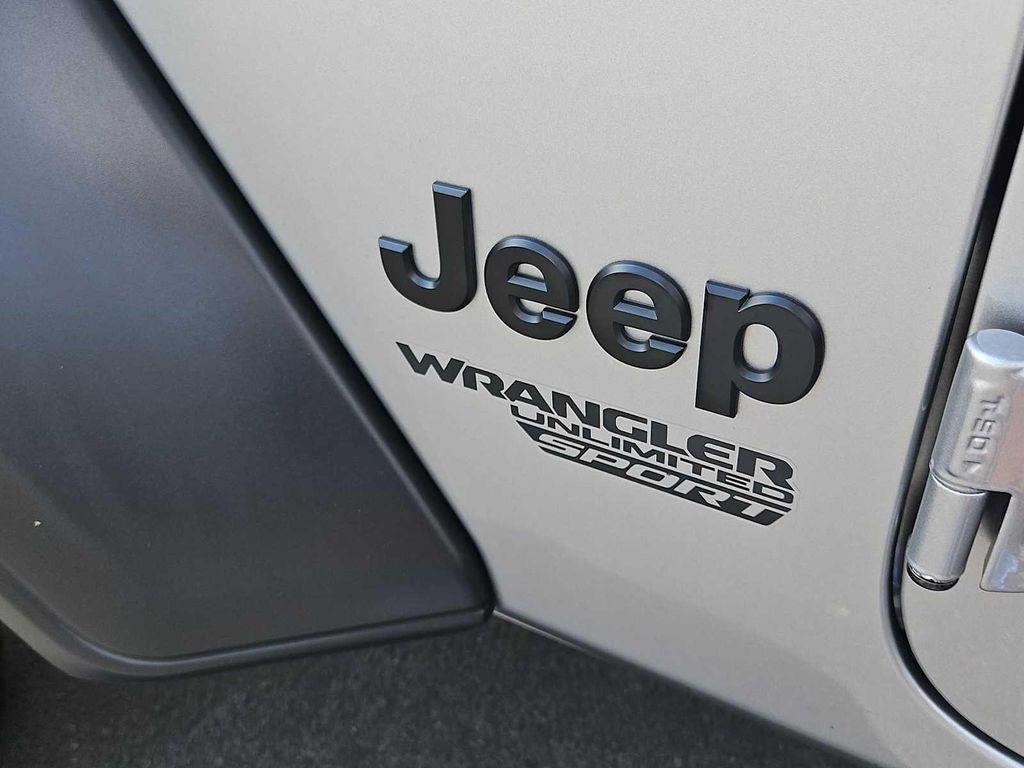 used 2021 Jeep Wrangler Unlimited car, priced at $29,500