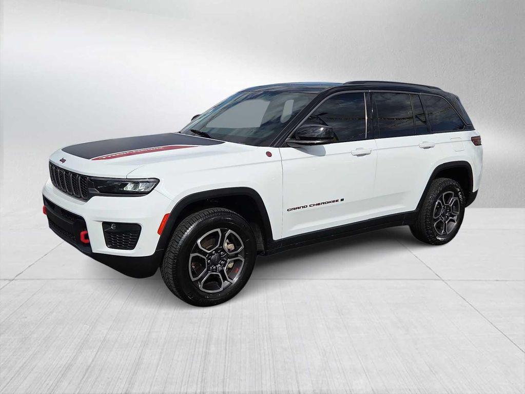 used 2022 Jeep Grand Cherokee car, priced at $30,500