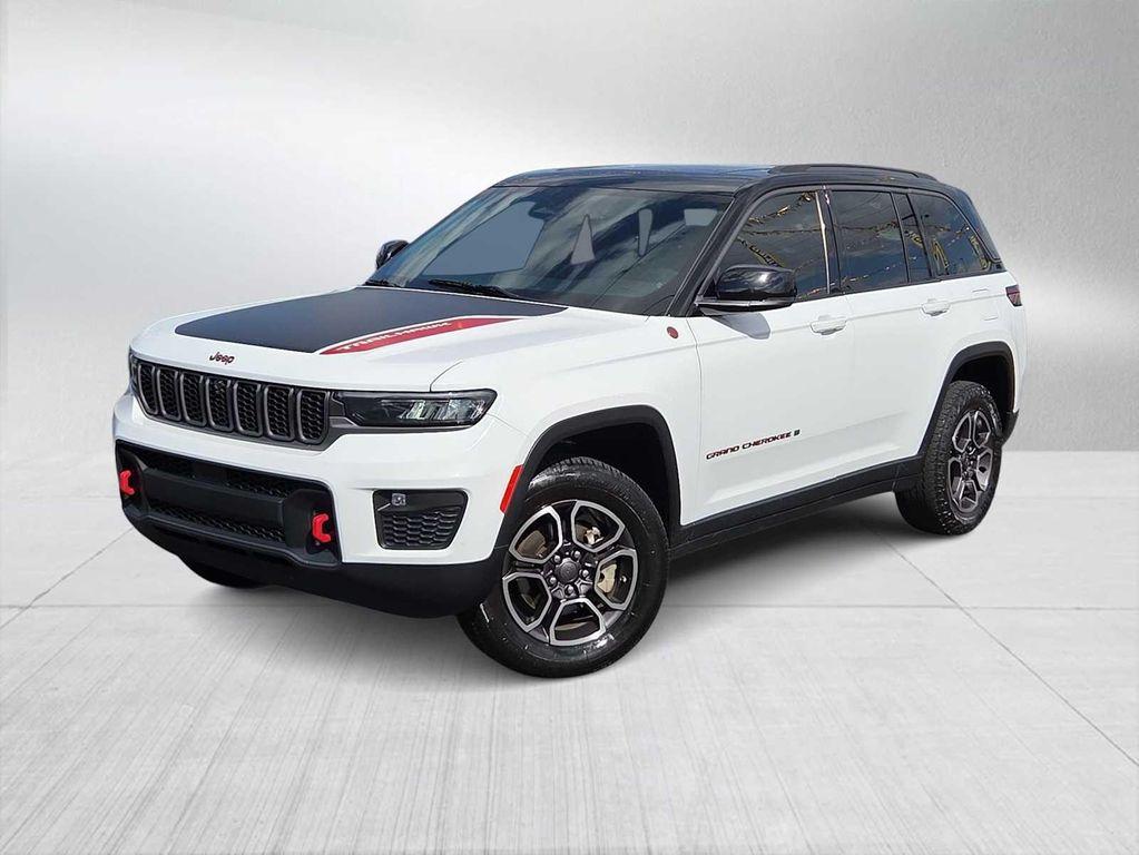 used 2022 Jeep Grand Cherokee car, priced at $30,500
