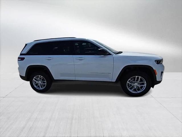 new 2023 Jeep Grand Cherokee car, priced at $43,720